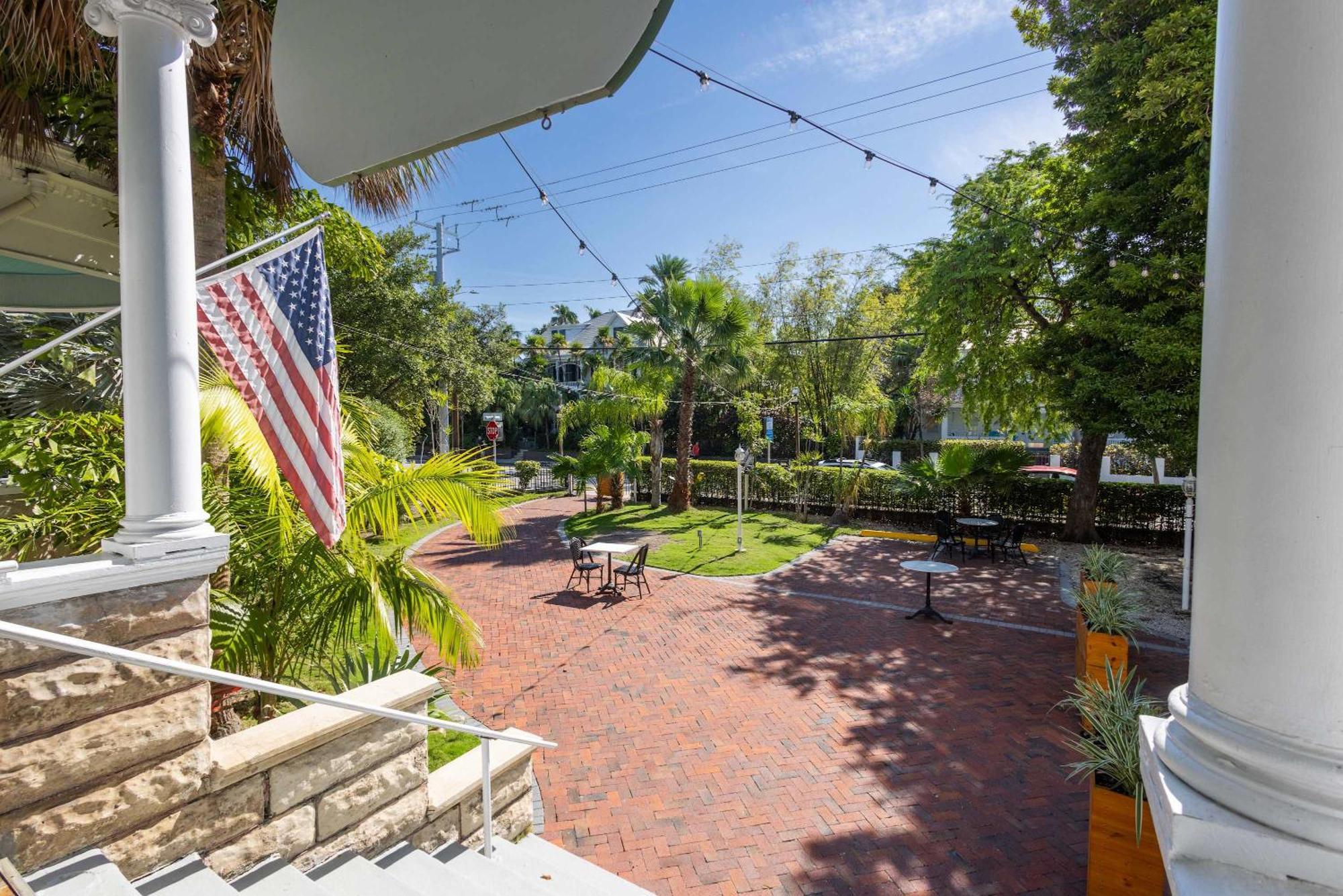 Deluxe King - Curry Mansion With Pool! Otel Key West Dış mekan fotoğraf